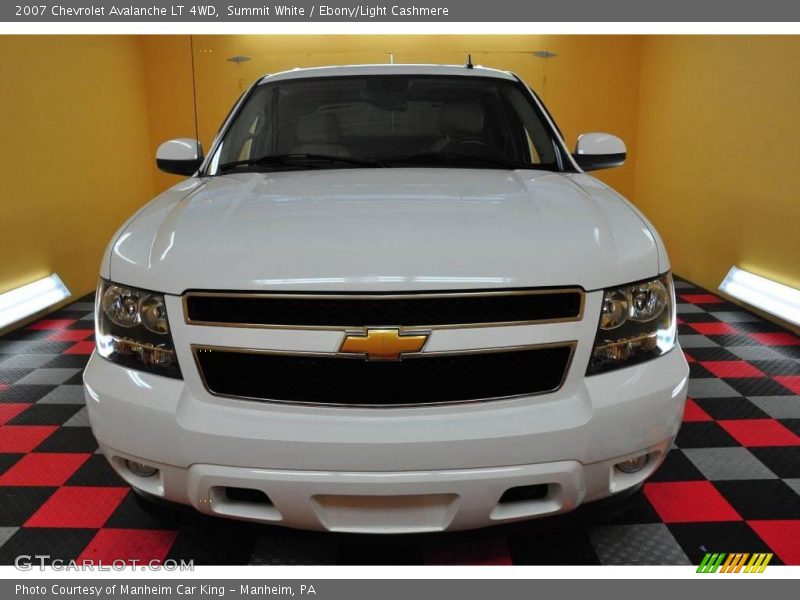 Summit White / Ebony/Light Cashmere 2007 Chevrolet Avalanche LT 4WD