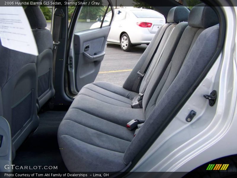 Sterling Silver / Gray 2006 Hyundai Elantra GLS Sedan