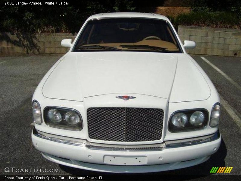White / Beige 2001 Bentley Arnage