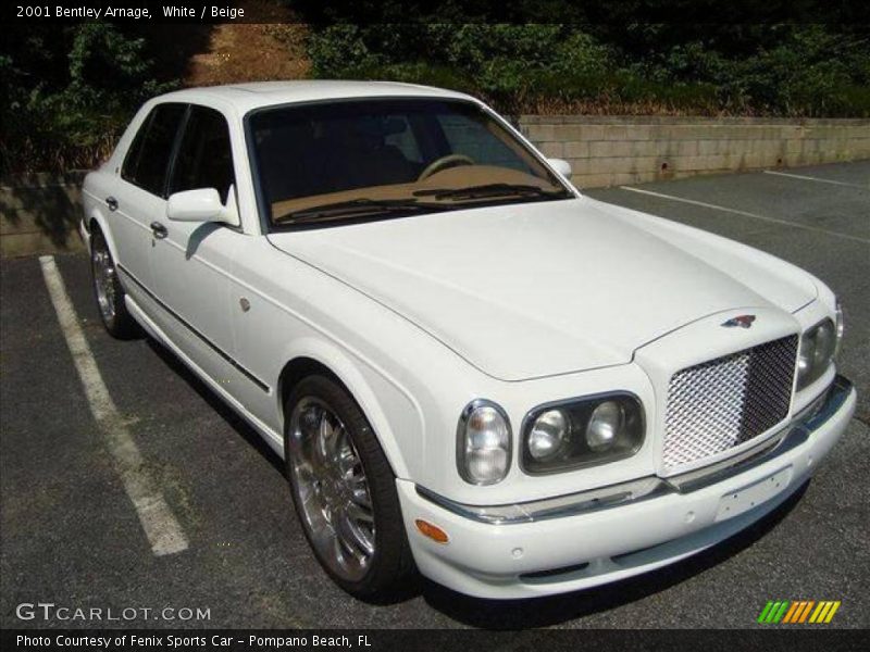 White / Beige 2001 Bentley Arnage