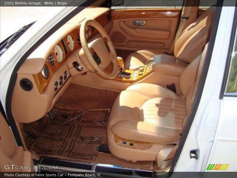 White / Beige 2001 Bentley Arnage