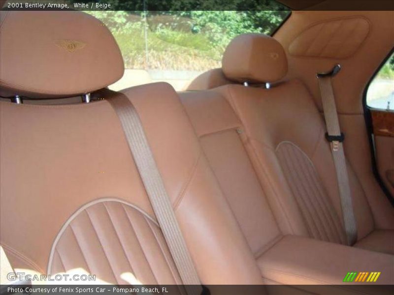 White / Beige 2001 Bentley Arnage