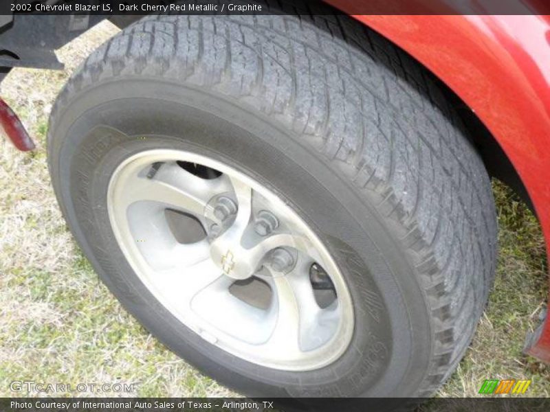 Dark Cherry Red Metallic / Graphite 2002 Chevrolet Blazer LS