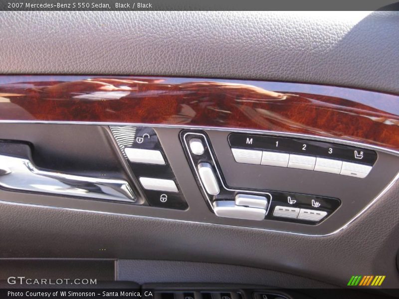 Black / Black 2007 Mercedes-Benz S 550 Sedan