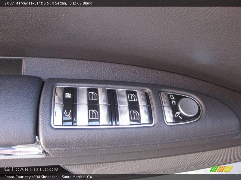Black / Black 2007 Mercedes-Benz S 550 Sedan