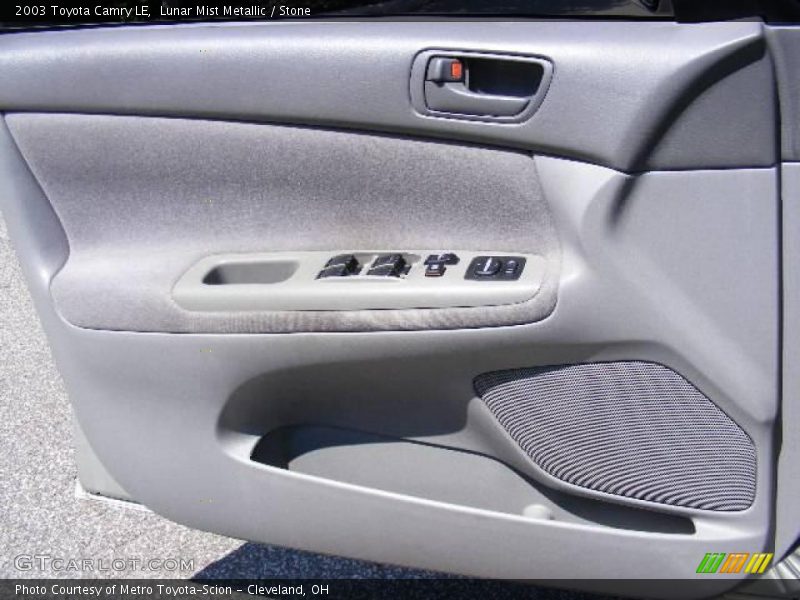 Lunar Mist Metallic / Stone 2003 Toyota Camry LE