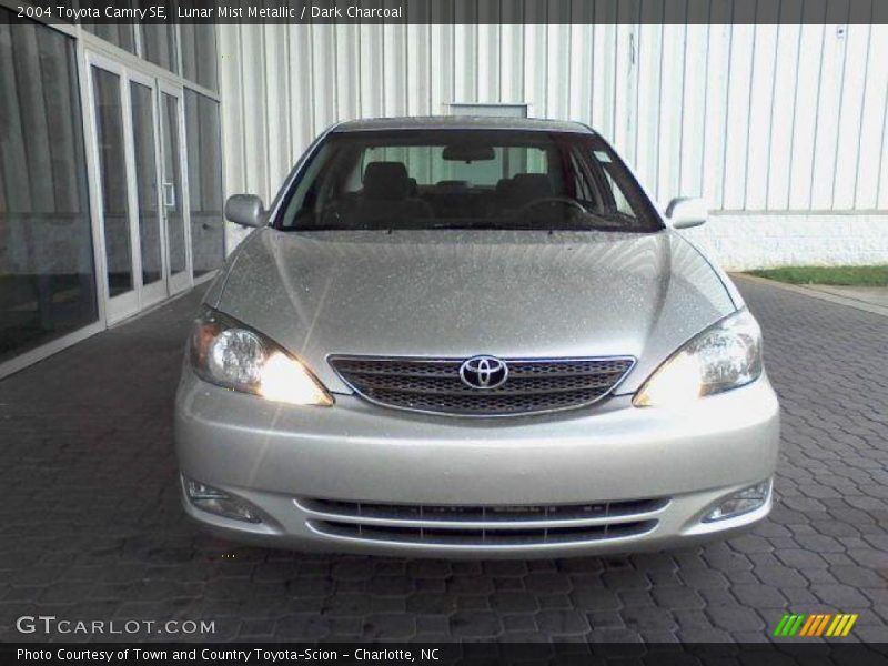 Lunar Mist Metallic / Dark Charcoal 2004 Toyota Camry SE