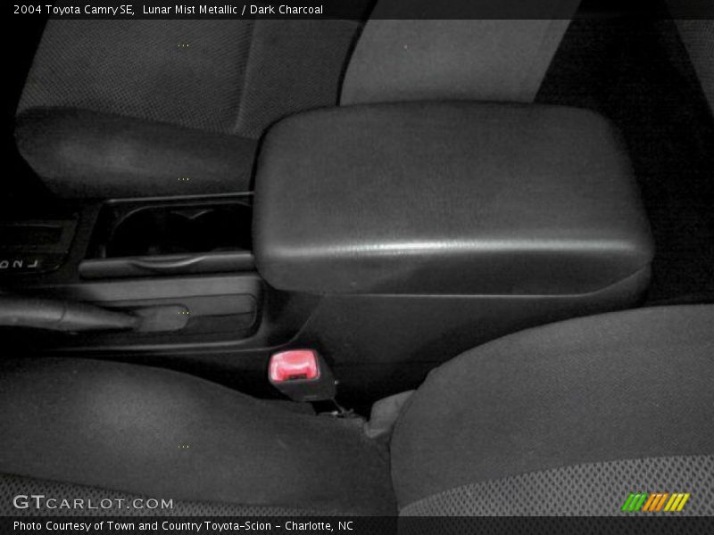 Lunar Mist Metallic / Dark Charcoal 2004 Toyota Camry SE