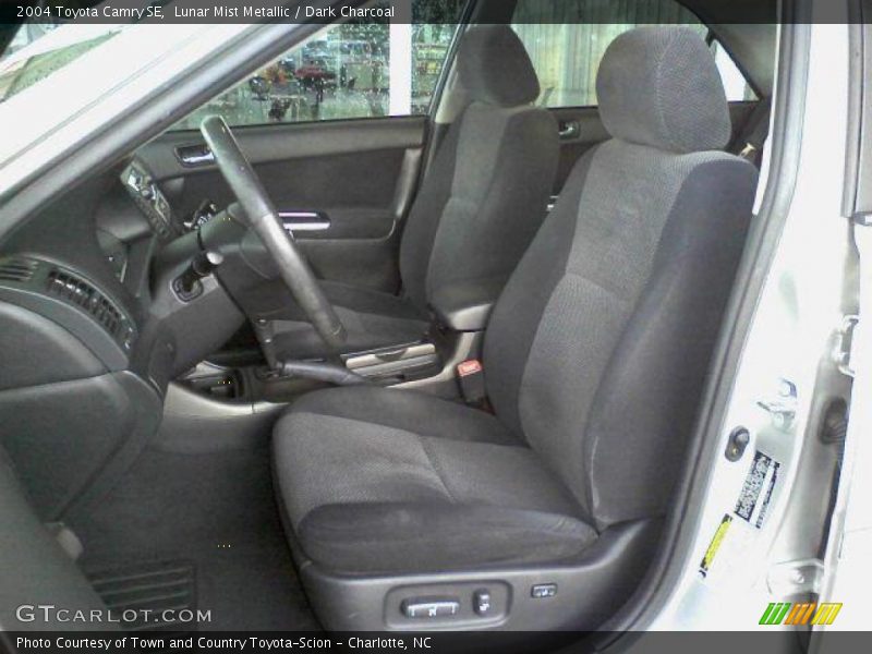Lunar Mist Metallic / Dark Charcoal 2004 Toyota Camry SE