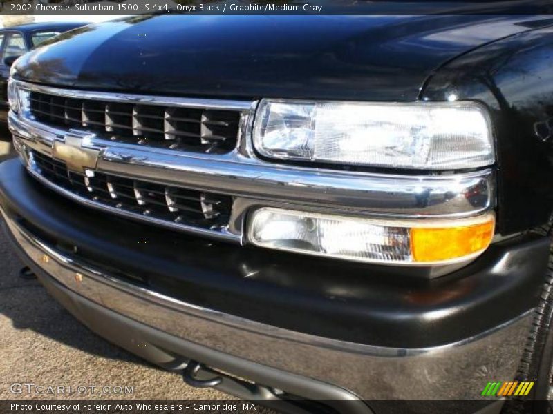 Onyx Black / Graphite/Medium Gray 2002 Chevrolet Suburban 1500 LS 4x4