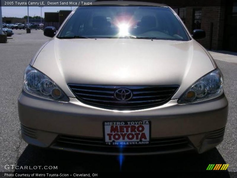 Desert Sand Mica / Taupe 2005 Toyota Camry LE