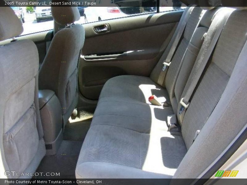 Desert Sand Mica / Taupe 2005 Toyota Camry LE