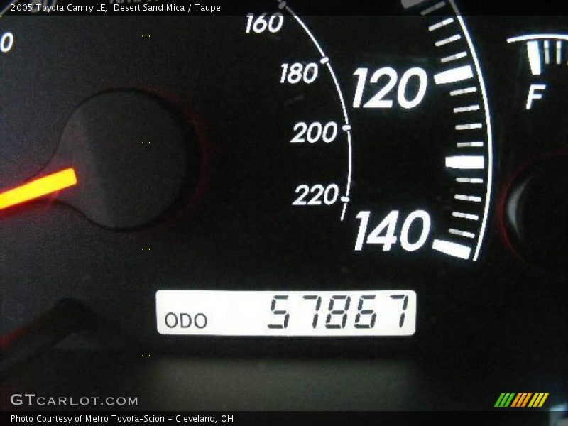 Desert Sand Mica / Taupe 2005 Toyota Camry LE