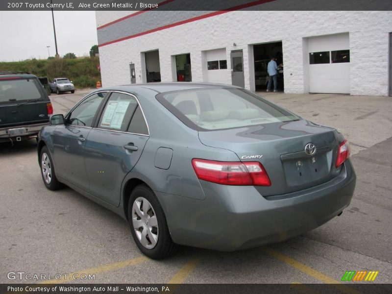 Aloe Green Metallic / Bisque 2007 Toyota Camry LE