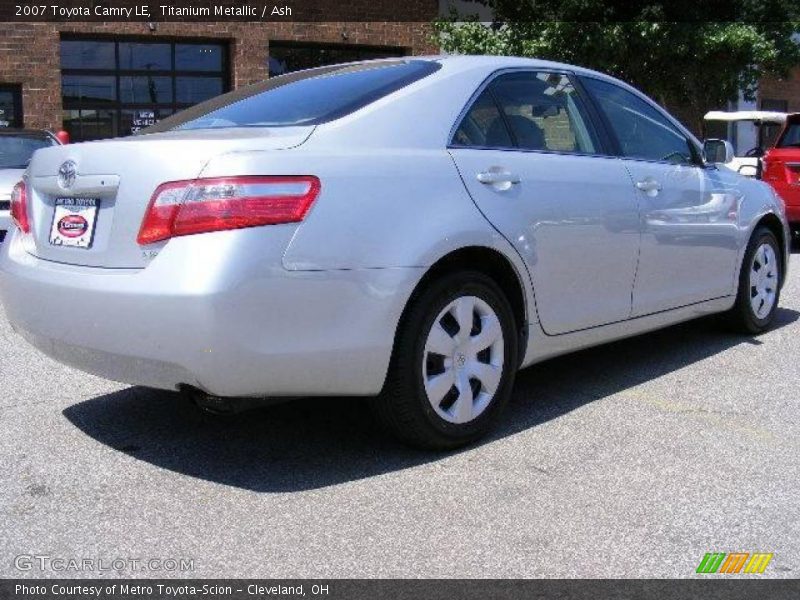 Titanium Metallic / Ash 2007 Toyota Camry LE