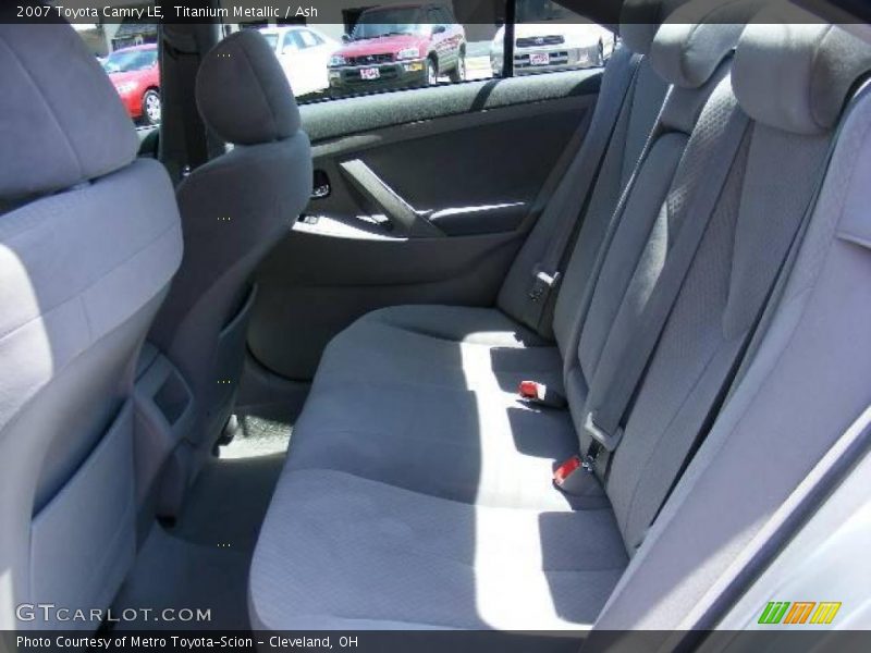 Titanium Metallic / Ash 2007 Toyota Camry LE