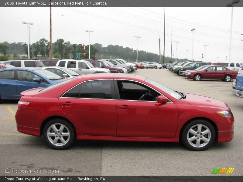 Barcelona Red Metallic / Charcoal 2009 Toyota Camry SE