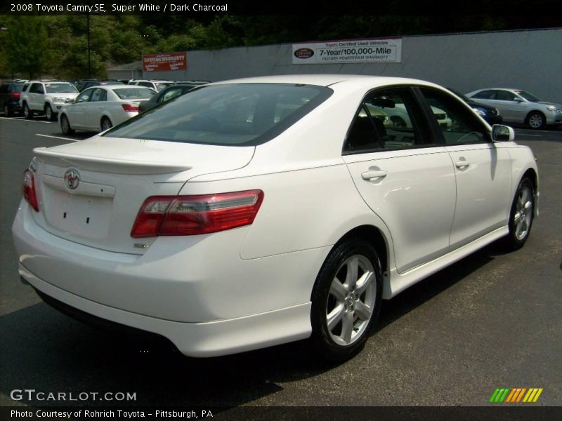 Super White / Dark Charcoal 2008 Toyota Camry SE