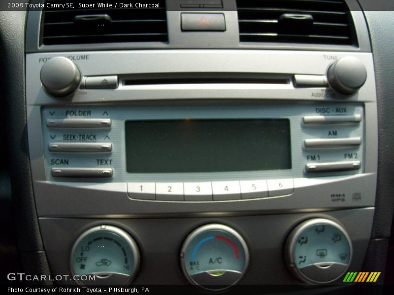 Super White / Dark Charcoal 2008 Toyota Camry SE
