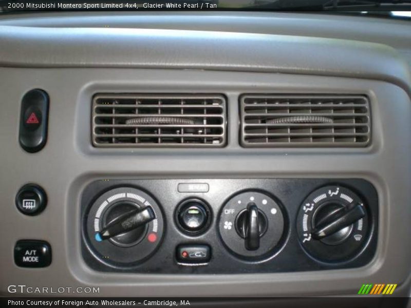 Glacier White Pearl / Tan 2000 Mitsubishi Montero Sport Limited 4x4