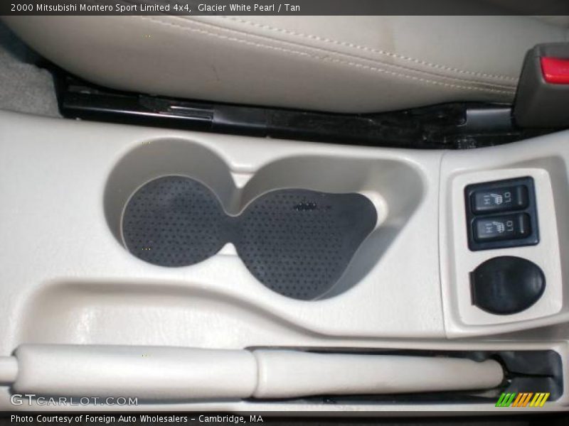 Glacier White Pearl / Tan 2000 Mitsubishi Montero Sport Limited 4x4