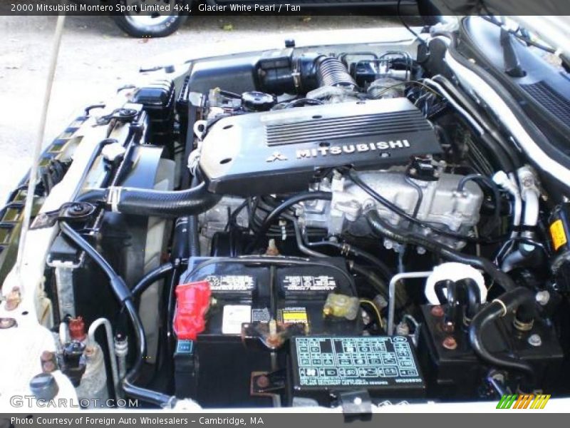 Glacier White Pearl / Tan 2000 Mitsubishi Montero Sport Limited 4x4