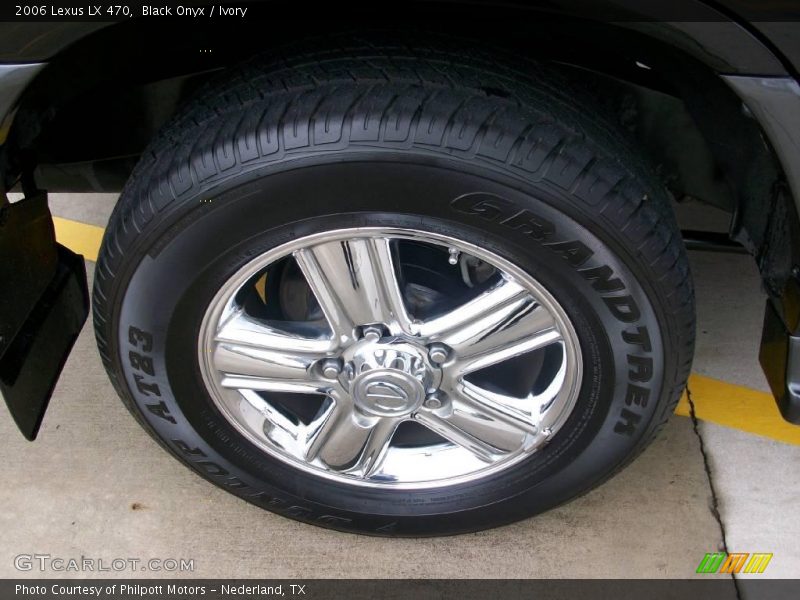 Black Onyx / Ivory 2006 Lexus LX 470