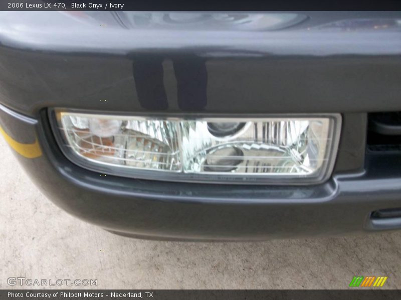Black Onyx / Ivory 2006 Lexus LX 470
