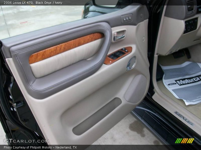 Black Onyx / Ivory 2006 Lexus LX 470
