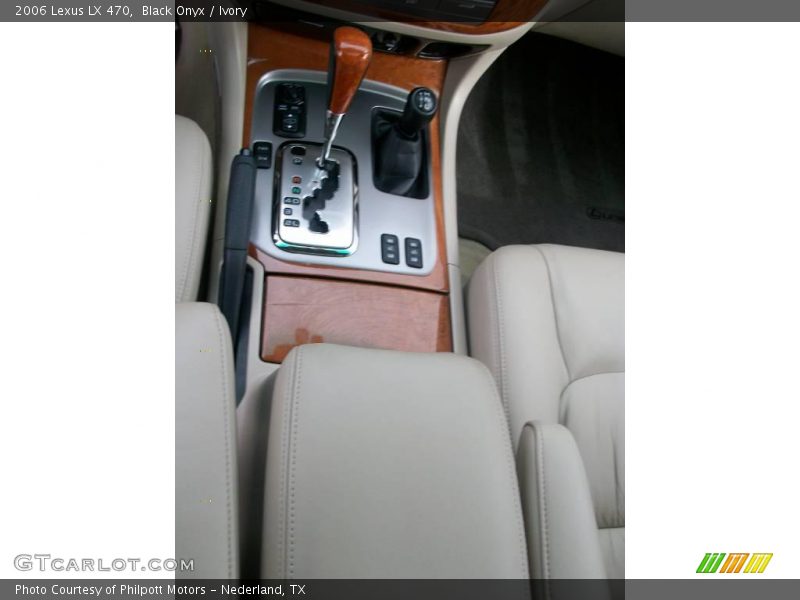 Black Onyx / Ivory 2006 Lexus LX 470