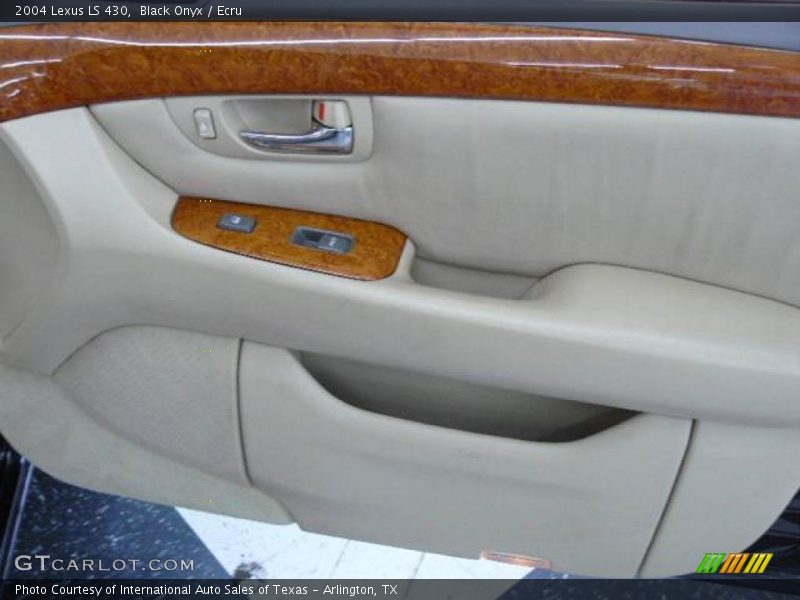 Black Onyx / Ecru 2004 Lexus LS 430