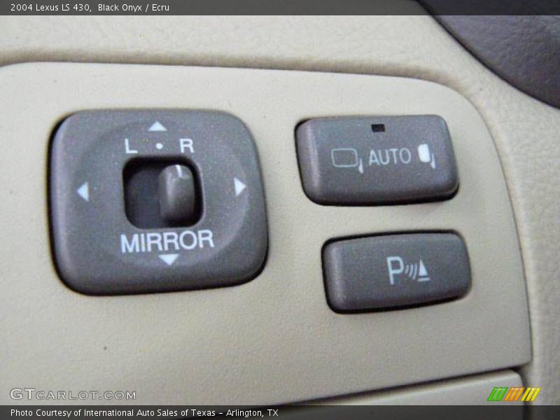 Black Onyx / Ecru 2004 Lexus LS 430