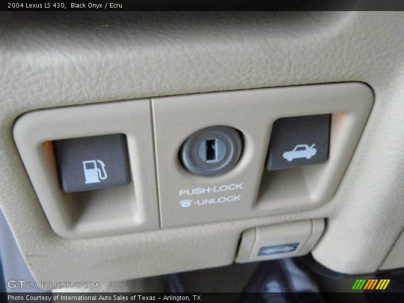 Black Onyx / Ecru 2004 Lexus LS 430