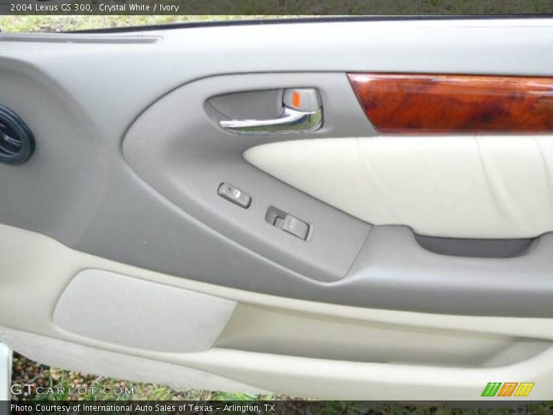 Crystal White / Ivory 2004 Lexus GS 300