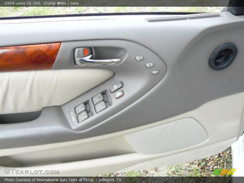 Crystal White / Ivory 2004 Lexus GS 300