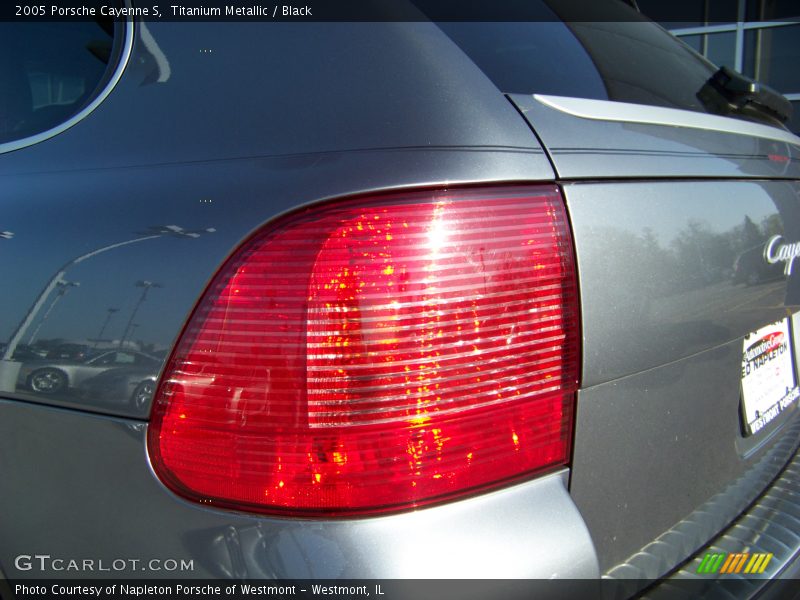 Titanium Metallic / Black 2005 Porsche Cayenne S