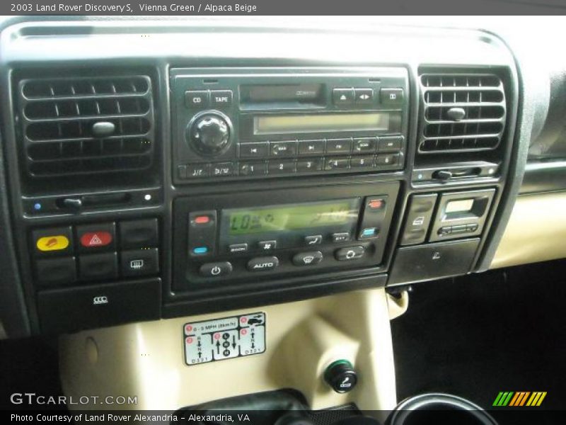 Vienna Green / Alpaca Beige 2003 Land Rover Discovery S