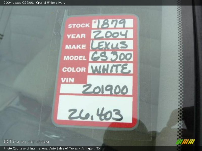 Crystal White / Ivory 2004 Lexus GS 300