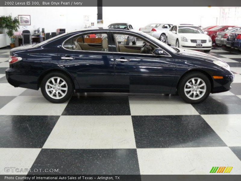 Blue Onyx Pearl / Ivory 2002 Lexus ES 300