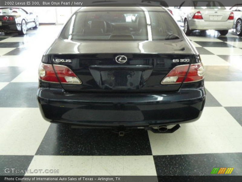 Blue Onyx Pearl / Ivory 2002 Lexus ES 300