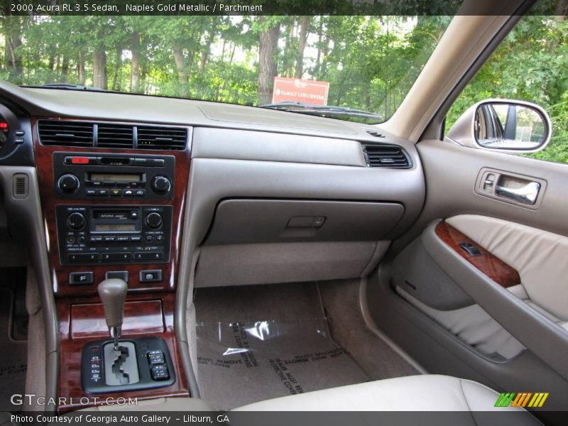 Naples Gold Metallic / Parchment 2000 Acura RL 3.5 Sedan