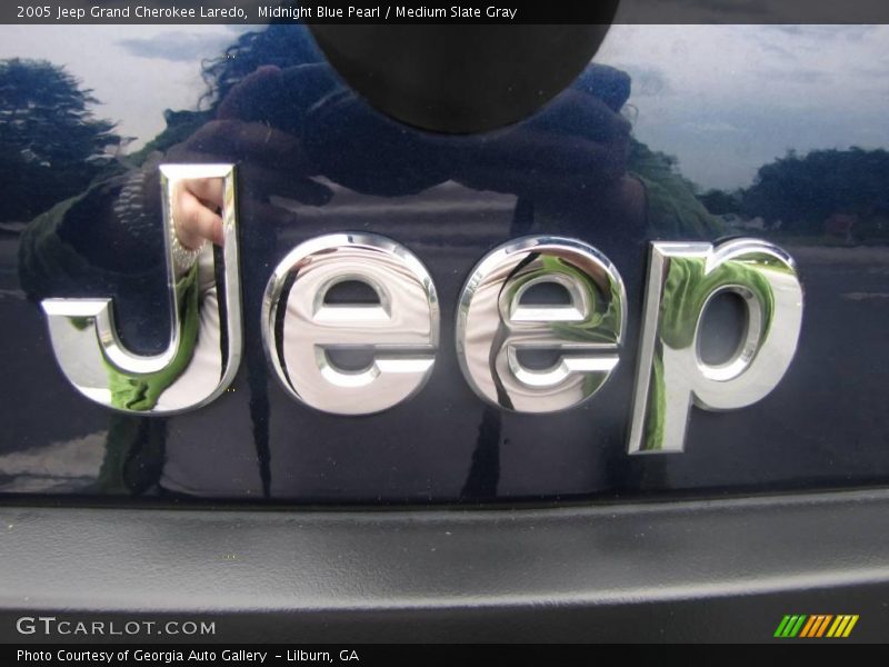 Midnight Blue Pearl / Medium Slate Gray 2005 Jeep Grand Cherokee Laredo