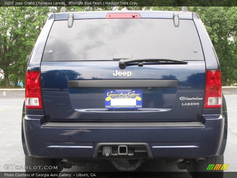 Midnight Blue Pearl / Medium Slate Gray 2005 Jeep Grand Cherokee Laredo