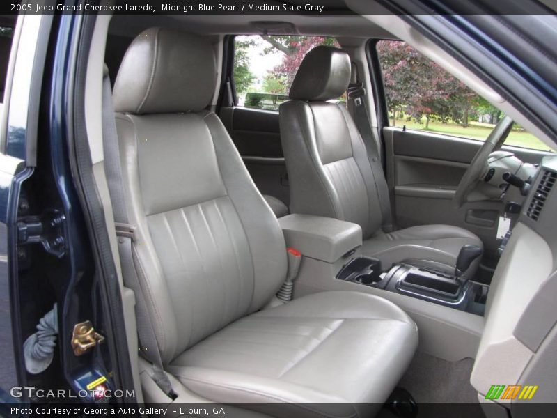 Midnight Blue Pearl / Medium Slate Gray 2005 Jeep Grand Cherokee Laredo
