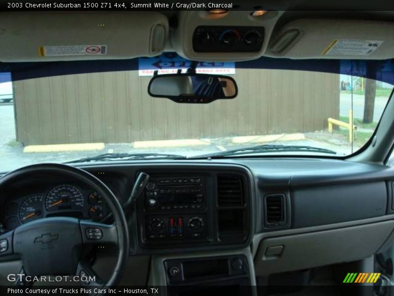 Summit White / Gray/Dark Charcoal 2003 Chevrolet Suburban 1500 Z71 4x4