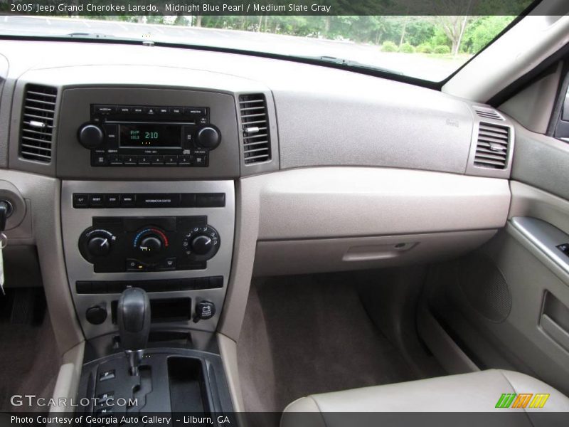 Midnight Blue Pearl / Medium Slate Gray 2005 Jeep Grand Cherokee Laredo