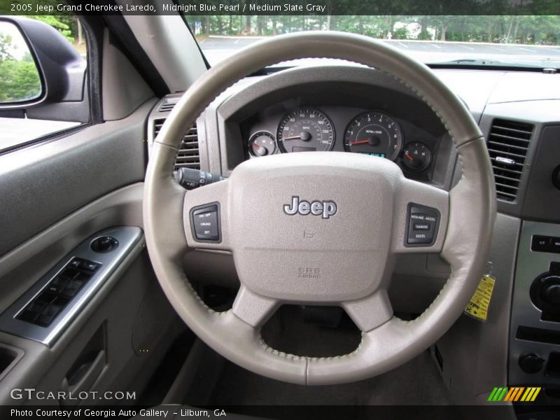 Midnight Blue Pearl / Medium Slate Gray 2005 Jeep Grand Cherokee Laredo