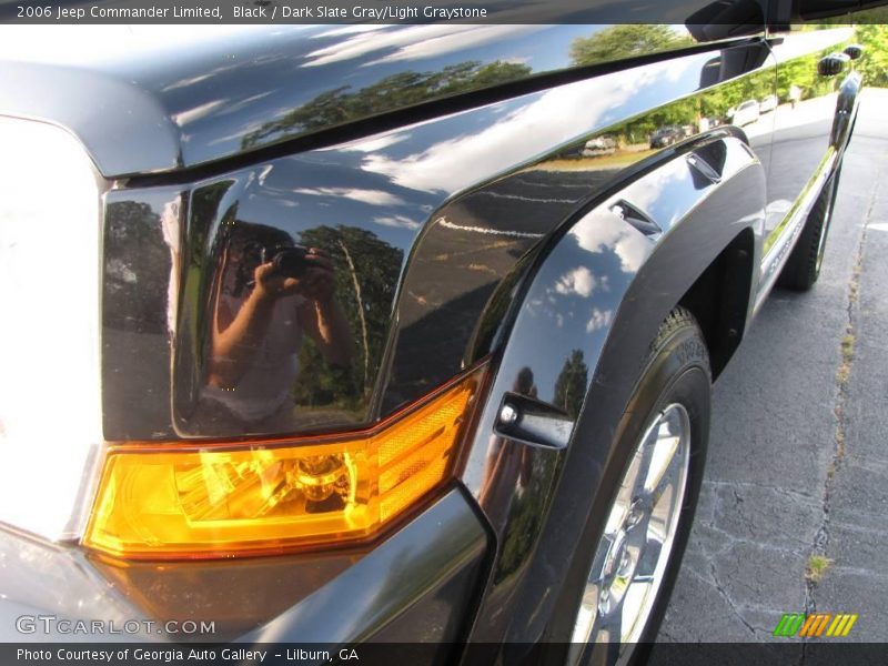 Black / Dark Slate Gray/Light Graystone 2006 Jeep Commander Limited