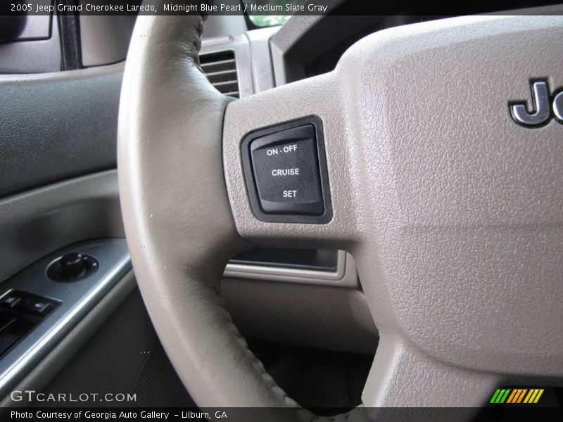 Midnight Blue Pearl / Medium Slate Gray 2005 Jeep Grand Cherokee Laredo