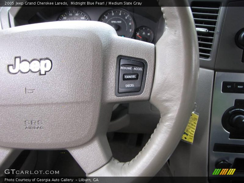 Midnight Blue Pearl / Medium Slate Gray 2005 Jeep Grand Cherokee Laredo